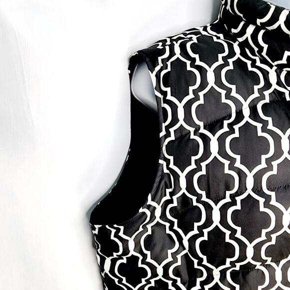 Lands End Black & White Geometric Print Women's Down Puffer Vest Zipper Front L - Picture 4 of 11